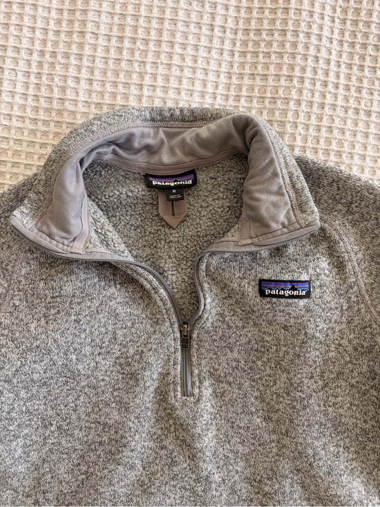 Patagonia Other - Patagonia Women’s (M) Quarter-Zip Fleece Pullover - Heather Gray